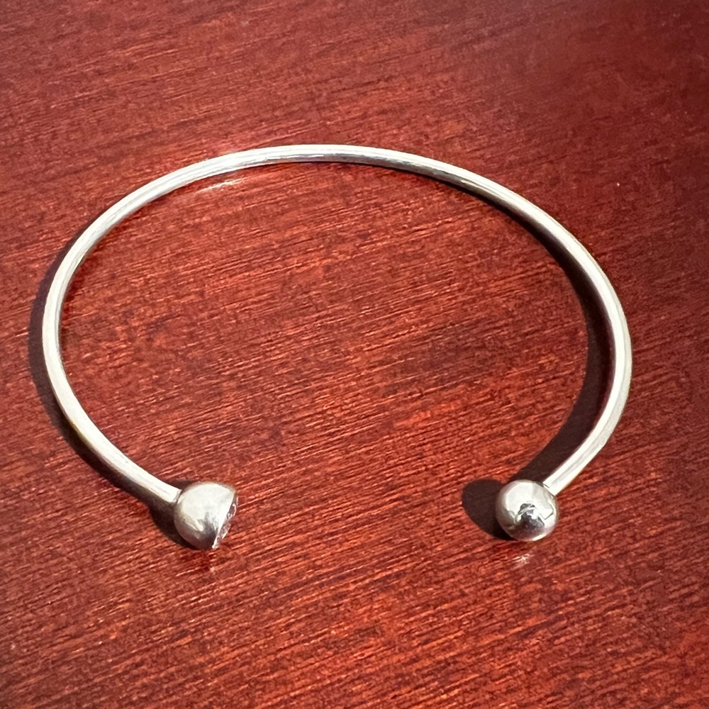 Pandora Essence/Me Open Bangle (new)